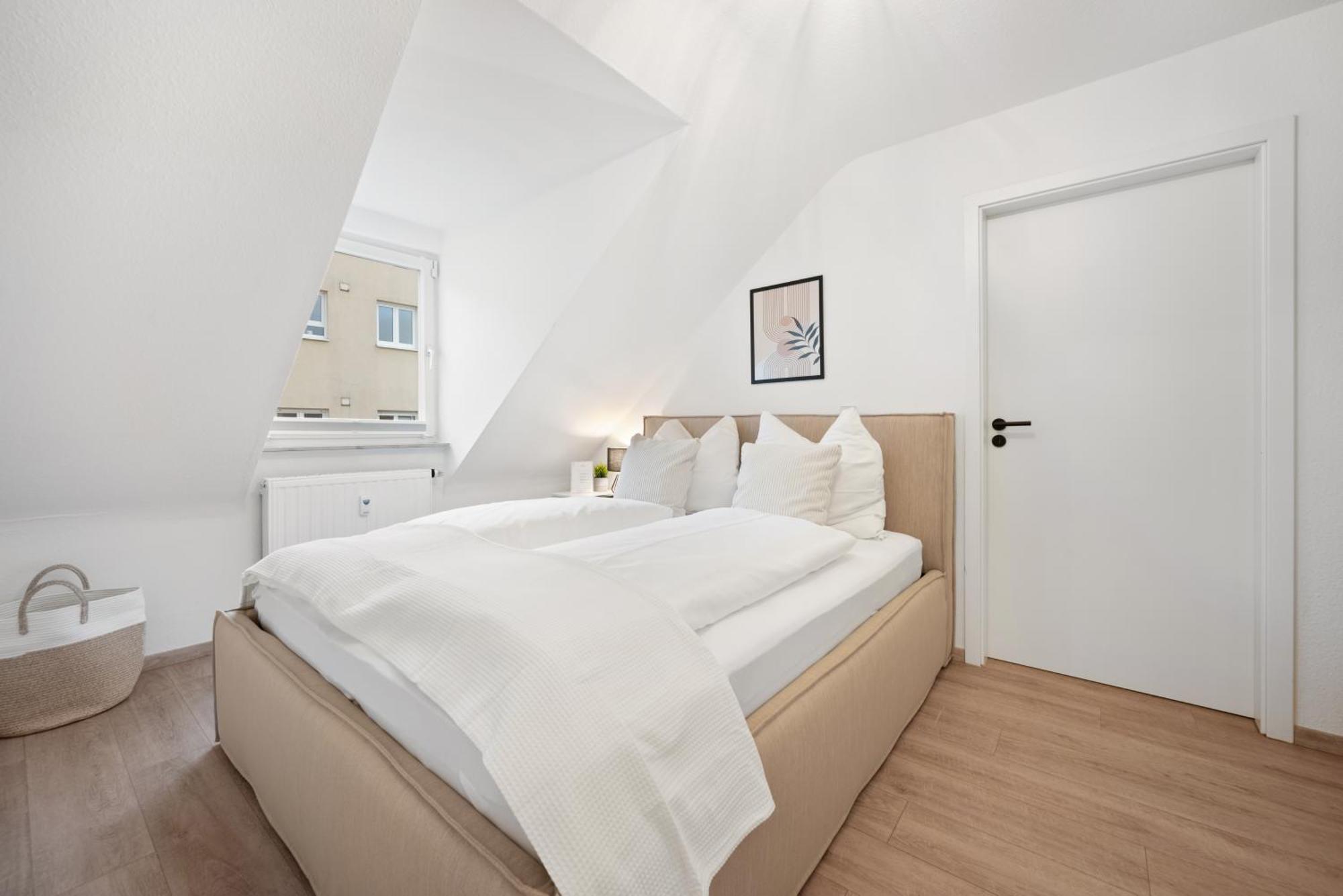 Malu Rooms - Im Stadtzentrum, Smarttv, Netflix, 24H Checkin Людвигсбург Экстерьер фото